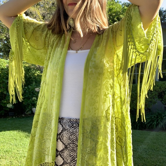 Planet Blue 🌎Lime Green Fringe Cropped Kimono🍋 - Picture 3 of 9
